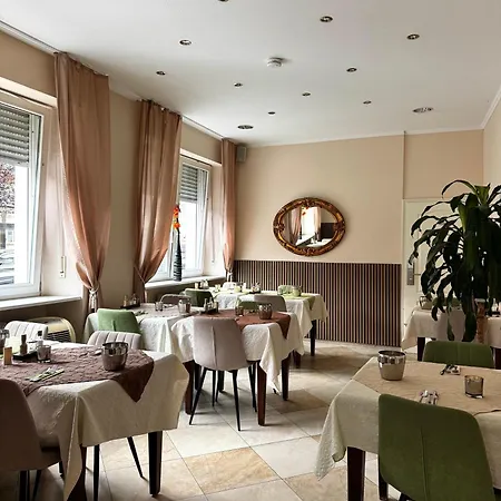Baden 3* Bonn