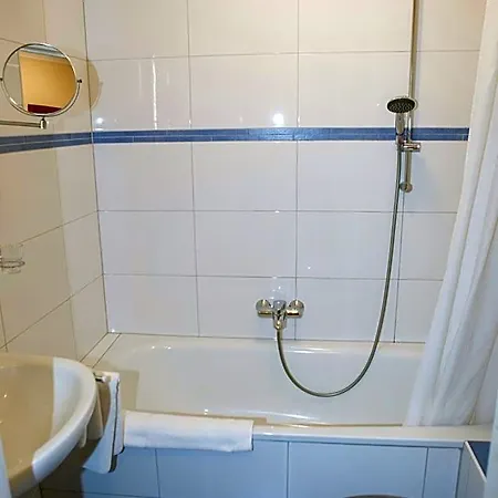 Baden Hotel 3*