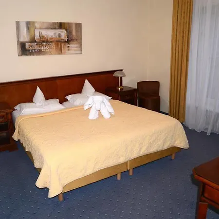 Baden Hotel 3*