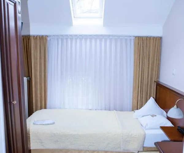 Baden Ξενοδοχείο 3*